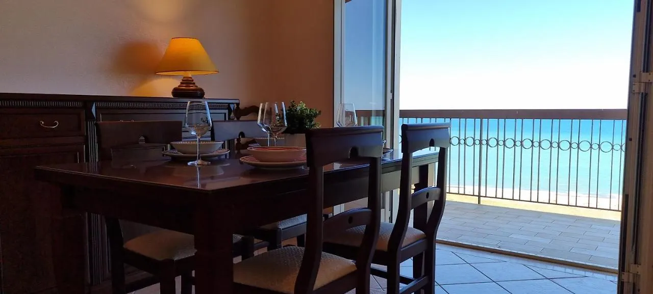Miramare Apartment Acquedolci