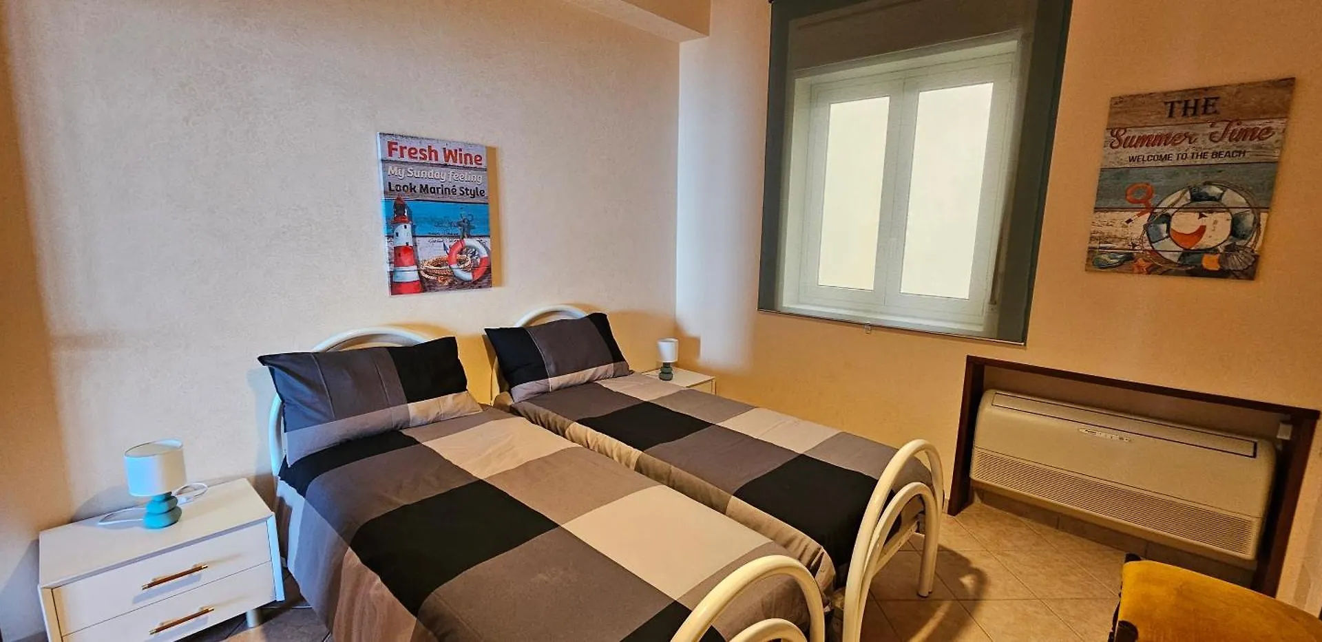 Miramare Apartment Acquedolci 0*,  İtalya